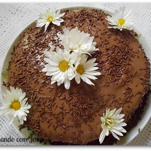 Bolo de Chocolate para o Aniversário do Blog da Margarida
