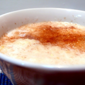 De manhã se começa o dia - Porridge de quinoa, aveia e pera