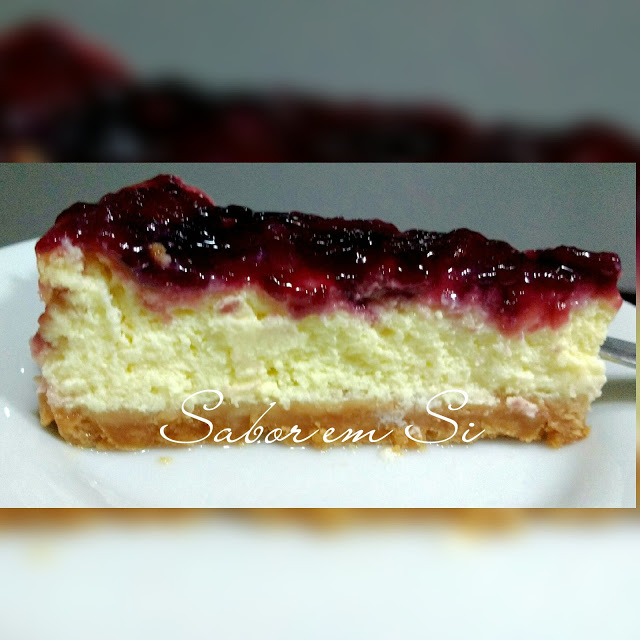 Cheesecake com Geléia de Uva Caseira