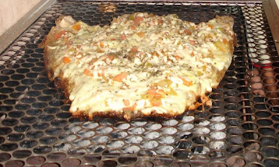 Pizza de tucunaré (Jorge Aiek)