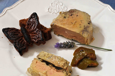 foie gras, pain d'épice, chutney de figos e considerações sobre pessoas e comidas...