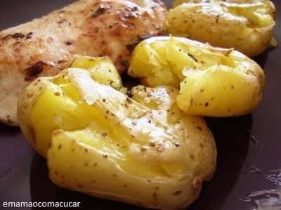 Mini Batatas ao Murro - com sal aromatizado de Provence