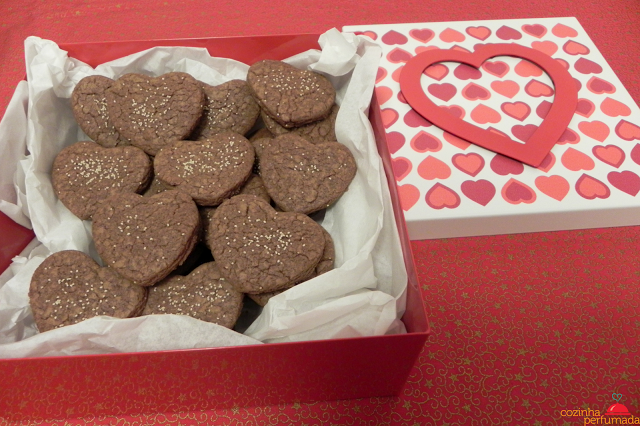 Biscoitinhos de chocolate com semente de papoula - Valentine’s Day
