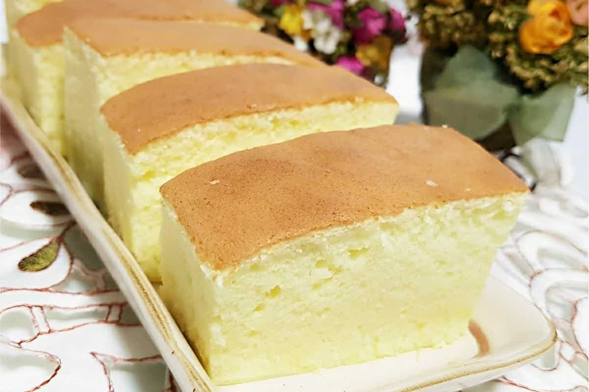 A receita do bolo japonês aerado e fofinho que conquistou a internet para você fazer em casa