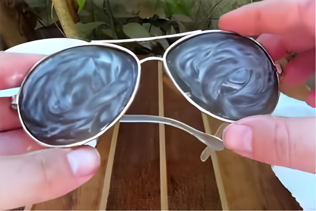 Como remover arranhões de óculos de sol ou de grau com essa misturinha e deixar as lentes como novas