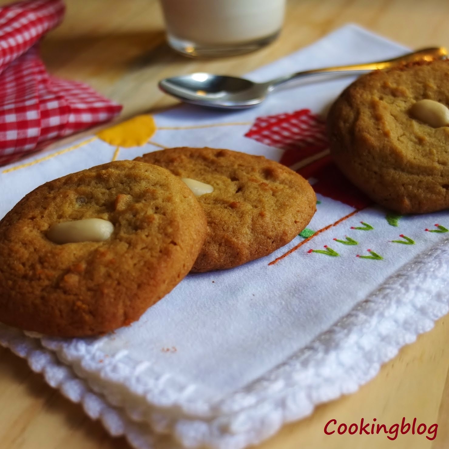 Biscoitos de quinoa e manteiga de amendoim | Quinoa and peanut butter cookies