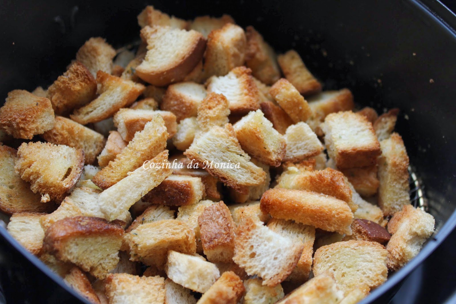 Croutons na airfryer.