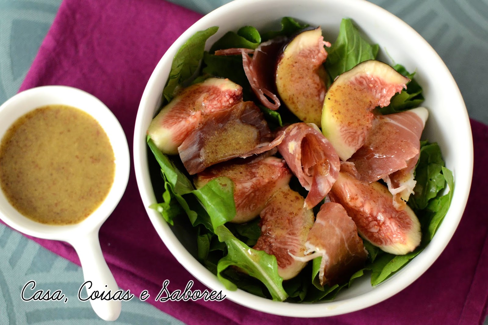 Salada de rúcula com figo e presunto, ou a preferida