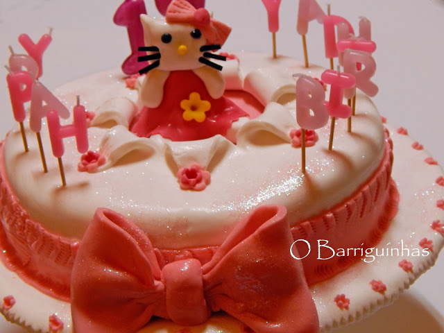 Bolo Macarron, Bolo de Natas e a Hello Kitty - Um aniversário muito especial...
