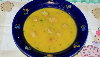 Sopa de Mandioquinha e Tofu