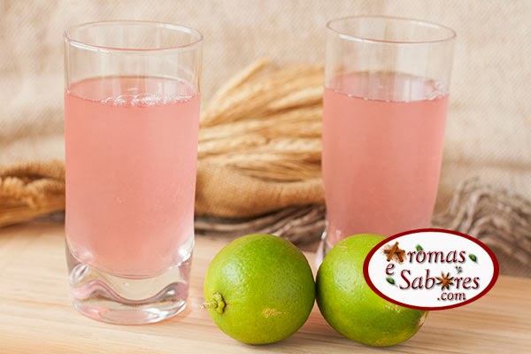 Limonada cor de rosa natural - pink lemonade