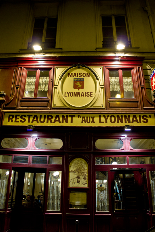 Paris – Restaurant “Aux Lyonnais”