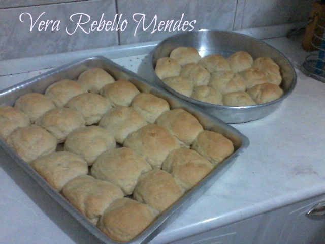 Eu testei receita do Blog: Vera Rebello, pãozinho de sal caseiro