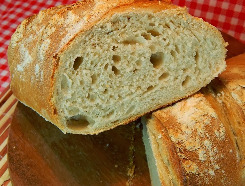Pão Crocante com Fermento Caseiro (vegana)