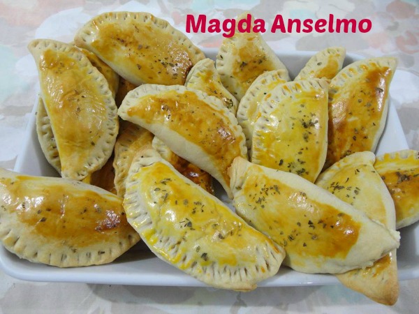 Pastel de forno com massa de guaraná: Magda Anselmo