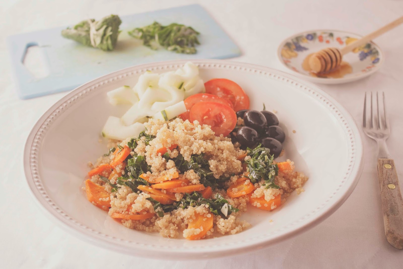 Salada vegetariana de quinoa