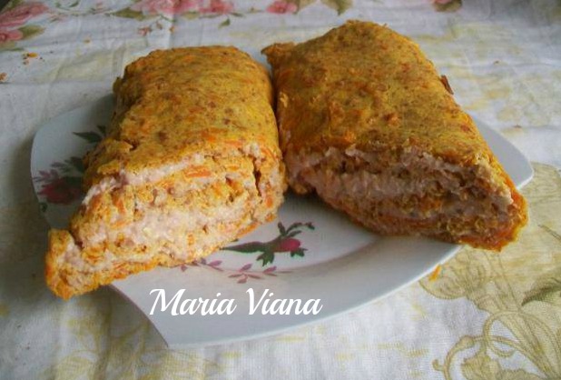 Rocambole de cenoura sem farinha: Maria Viana
