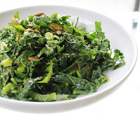 Salada de Couve com Sementes de Abóbora (vegana)