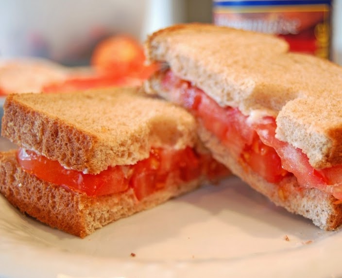 Sanduíche de Tomate (vegana)