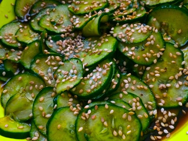 Sunomono (Salada de Pepino Japonês)