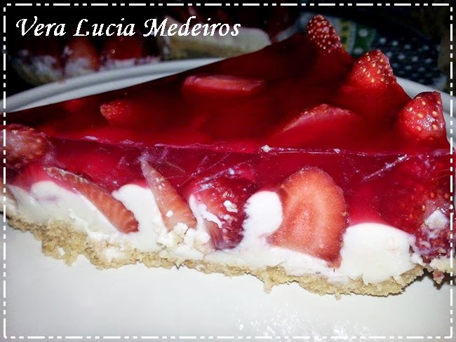 Torta gelada de morangos, de Vera Lucia Medeiros