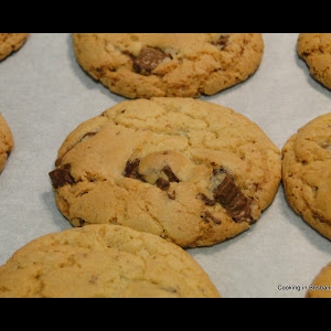 Cookies com gotas de chocolate