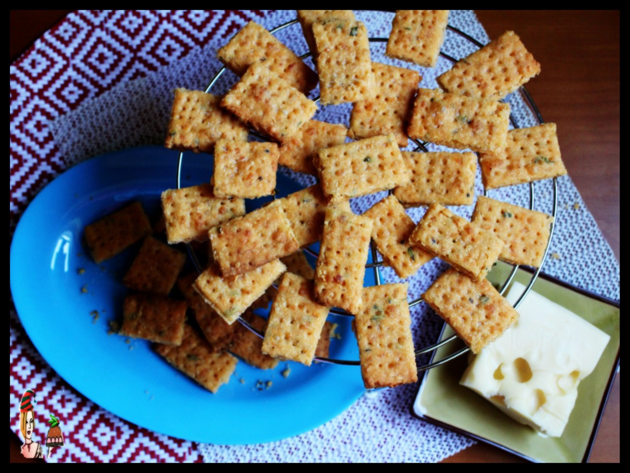 Crackers de queijo alho e cebolinho com paprica ♥♥♥