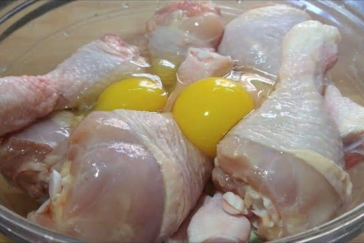 Preparei um almoço fácil usando frango e 2 ovos ficou uma delícia