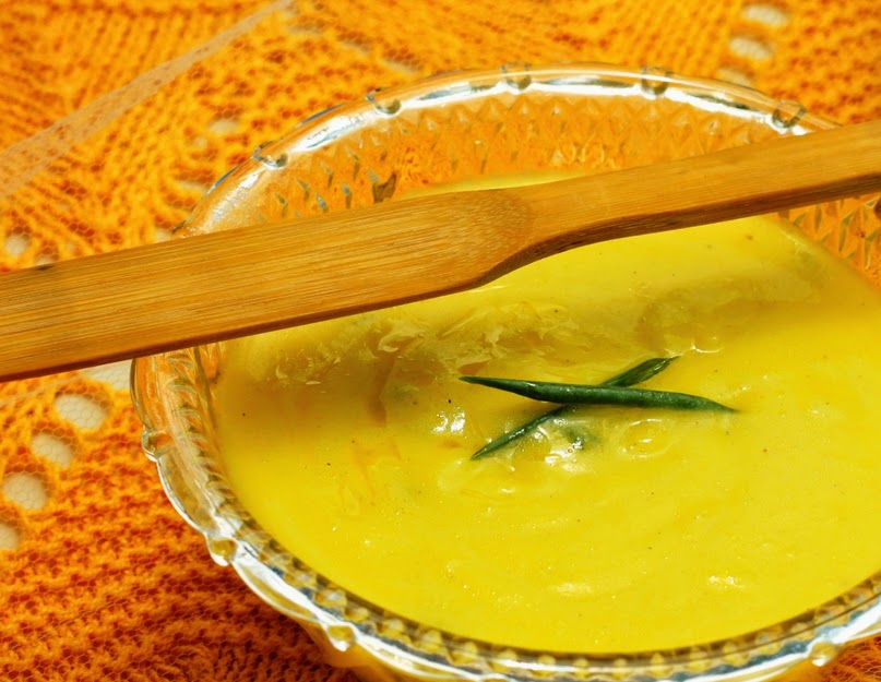 Maionese de Batata com Curry e Alho-Poró (vegana)