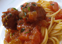 Spaguetti com Almôndegas (vegana)